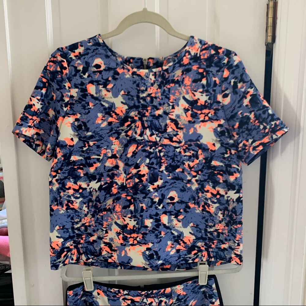 ❌SOLD❌ McGinn Kristen Peekaboo Cutout Back Top